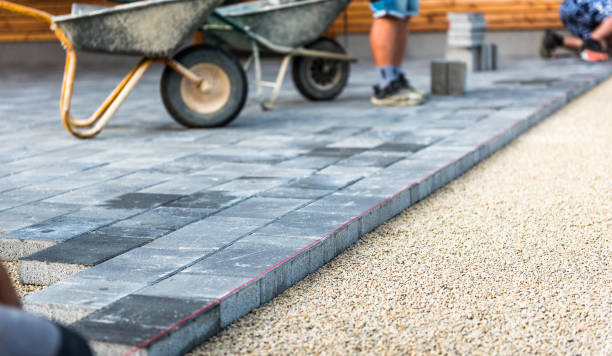 Professional Driveway Pavers in Venetian Village, IL